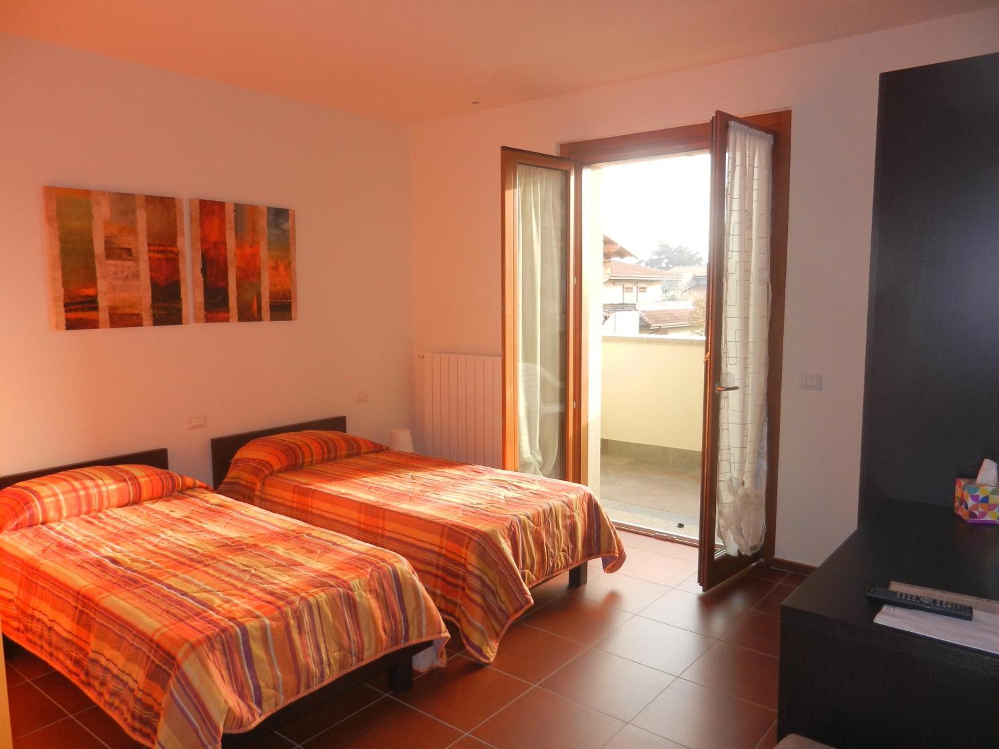 B&B Ad Hoc Costa di Mezzate Εξωτερικό φωτογραφία